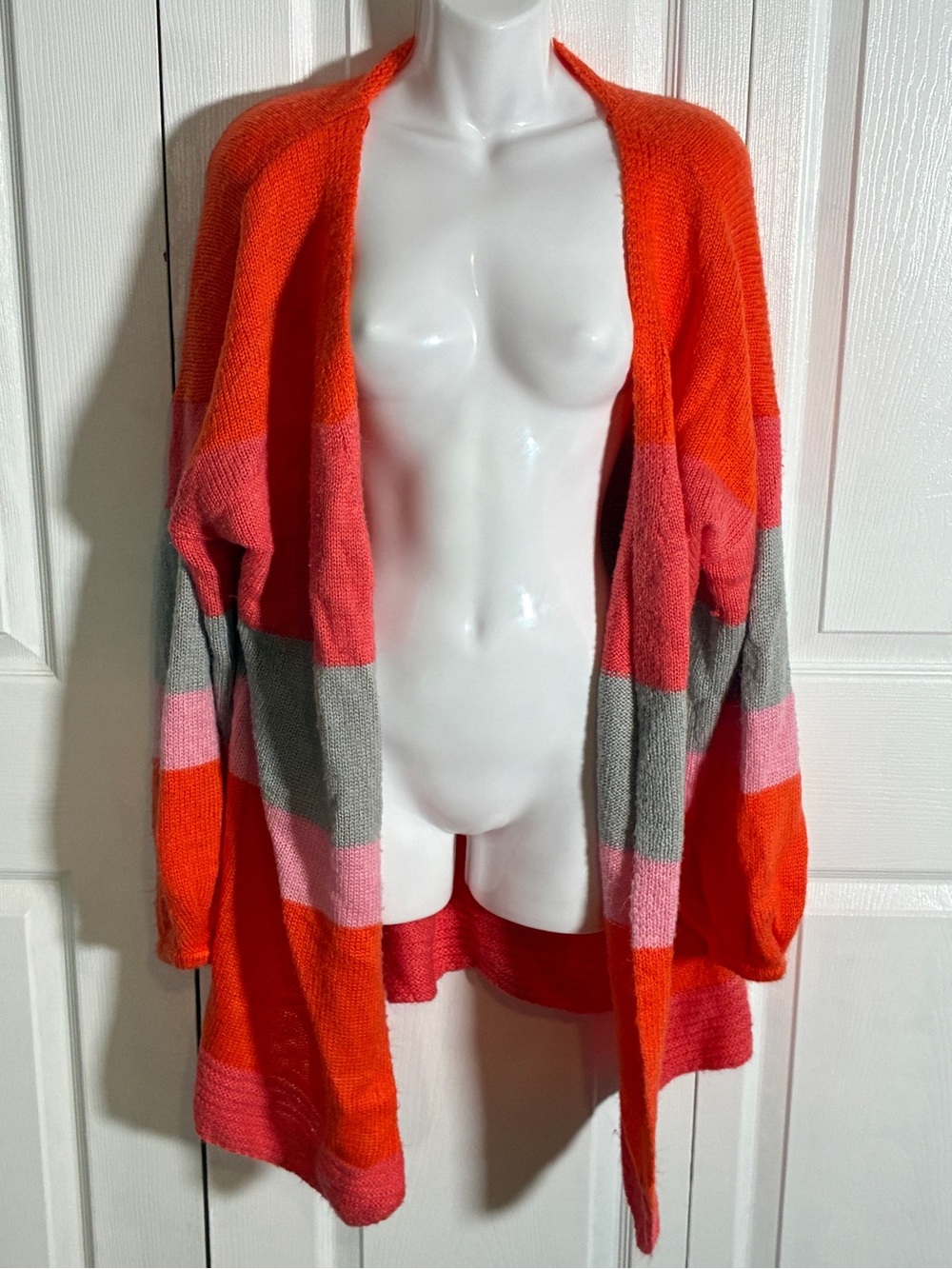 Moon & Madison Striped Balloon Sleeve Cardigan M